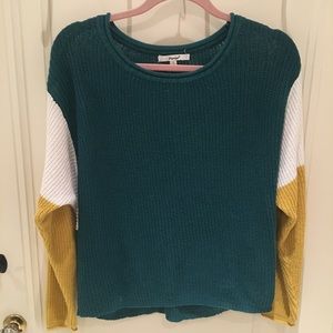 Lightweight Color-block Sweater Great Condition!